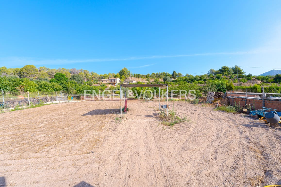 3 soveværelse Finca/Landehus til salg i La Nucia med swimmingpool garage - € 478.000 (Ref: 9170362)