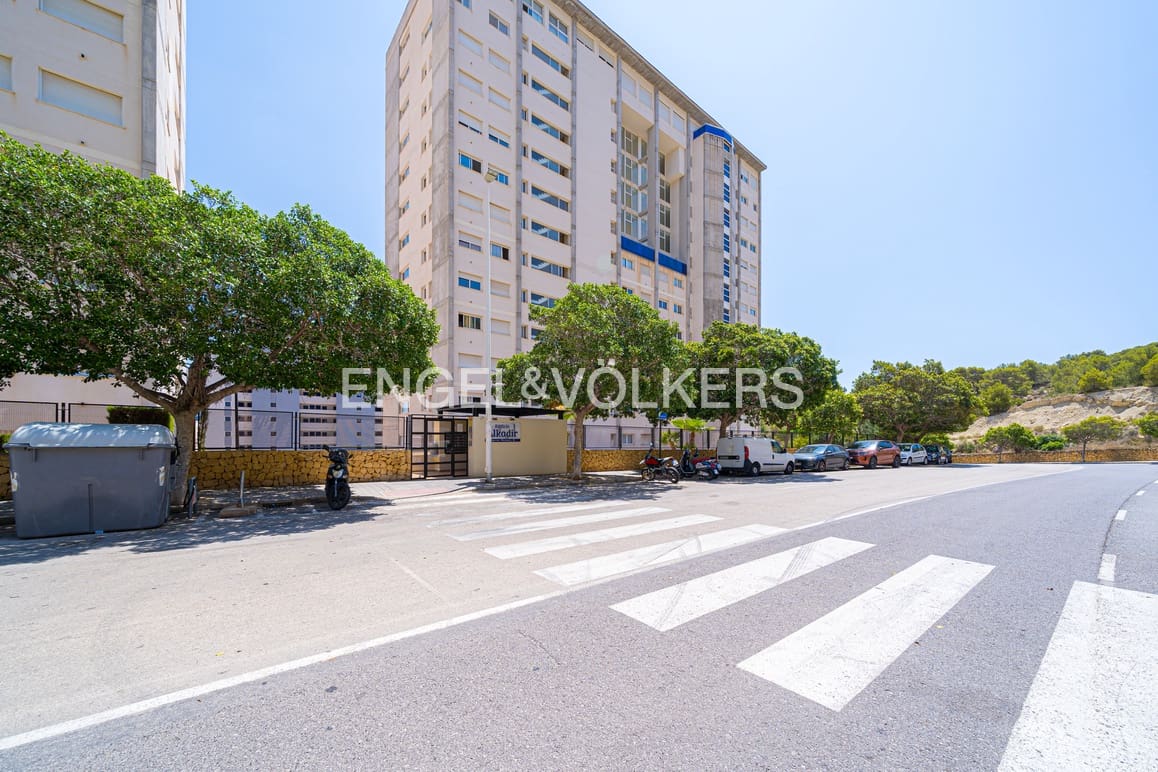 2 quarto Apartamento para venda em La Villajoyosa / Vila Joiosa com piscina garagem - 270 000 € (Ref: 9180209)