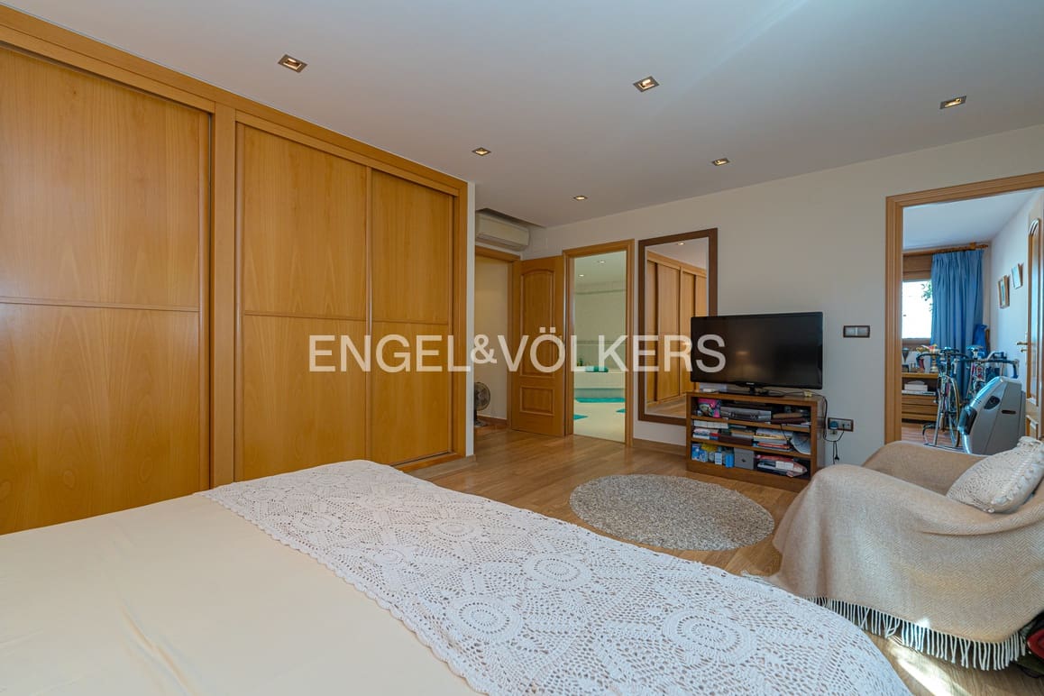 6 soveværelse Villa til salg i Benidorm med swimmingpool garage - € 1.400.000 (Ref: 9189898)