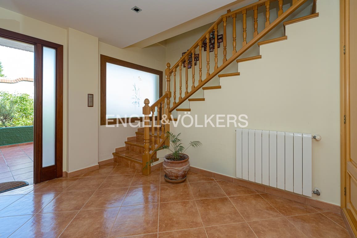 6 soveværelse Villa til salg i Benidorm med swimmingpool garage - € 1.400.000 (Ref: 9189898)