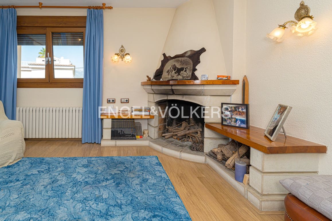 6 soveværelse Villa til salg i Benidorm med swimmingpool garage - € 1.400.000 (Ref: 9189898)