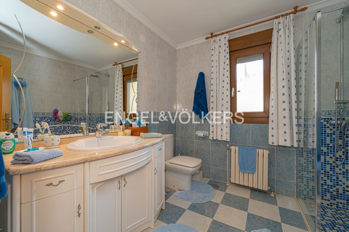 6 soveværelse Villa til salg i Benidorm med swimmingpool garage - € 1.400.000 (Ref: 9189898)