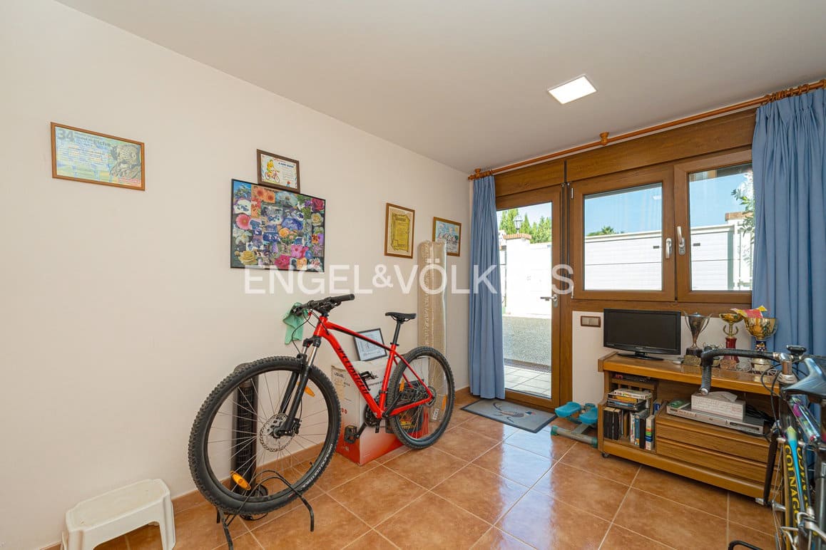 6 camera da letto Villa in vendita in Benidorm con piscina garage - 1.820.000 € (Rif: 9189898)