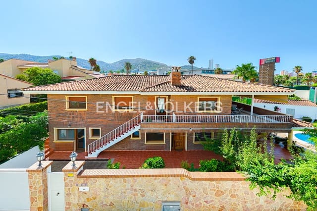 6 chambre Villa/Maison à vendre à Juzgados - Plaza de Toros, Benidorm avec piscine garage - 1 820 000 € (Ref: 9189898)