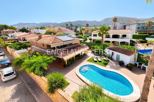 6 chambre Villa/Maison à vendre à Juzgados - Plaza de Toros, Benidorm avec piscine garage - 1 820 000 € (Ref: 9189898)
