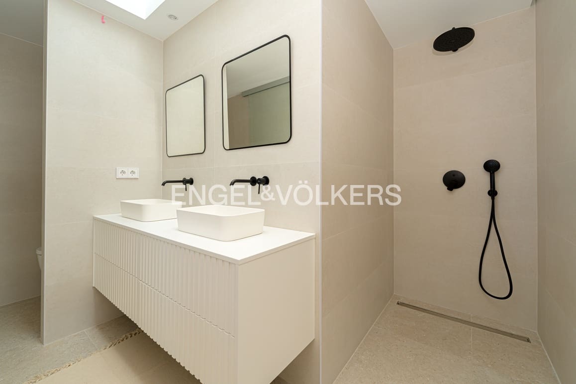 4 Zimmer Villa zu verkaufen in Finestrat mit Pool Garage - 1.580.000 € (Ref: 9227755)