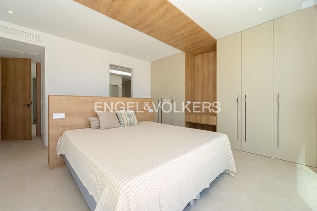 4 Zimmer Villa zu verkaufen in Finestrat mit Pool Garage - 1.580.000 € (Ref: 9227755)