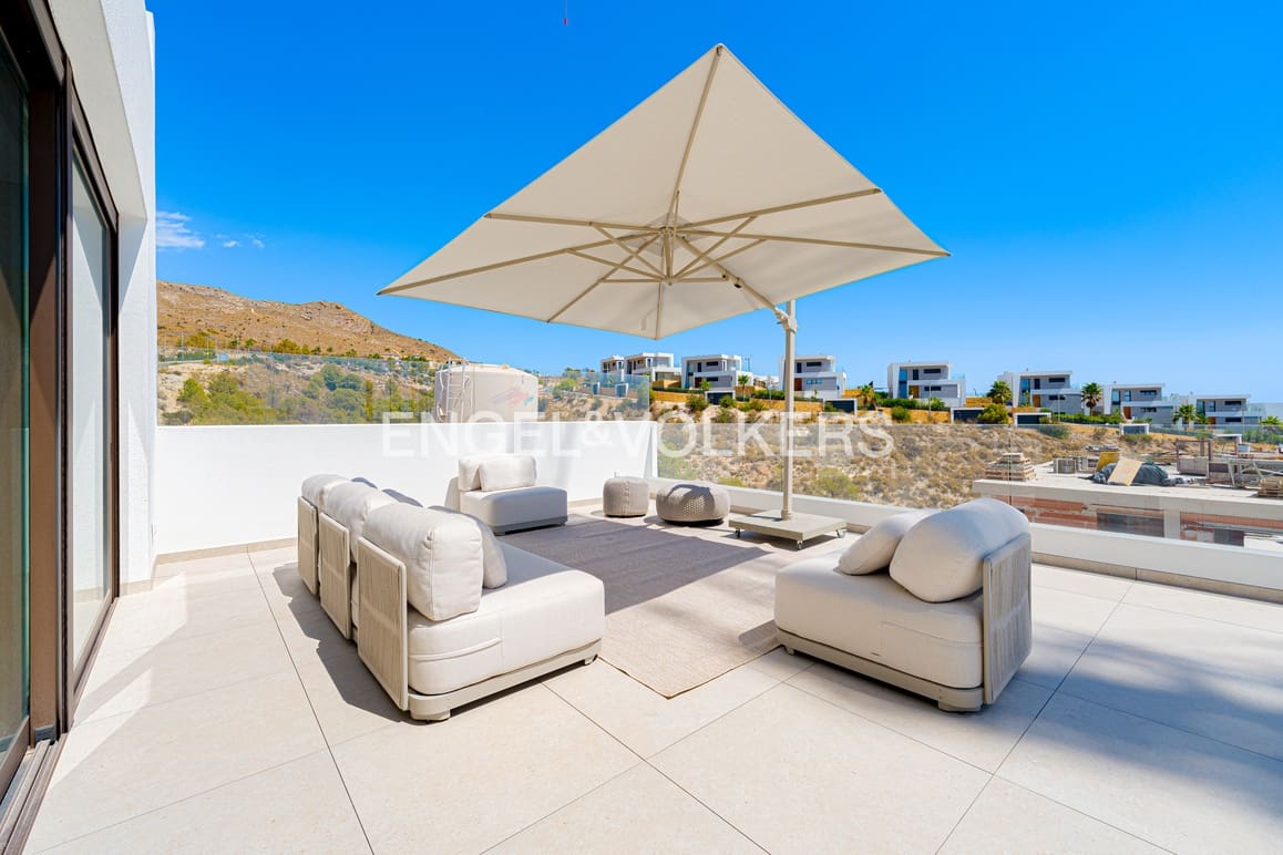 4 Zimmer Villa zu verkaufen in Finestrat mit Pool Garage - 1.580.000 € (Ref: 9227755)