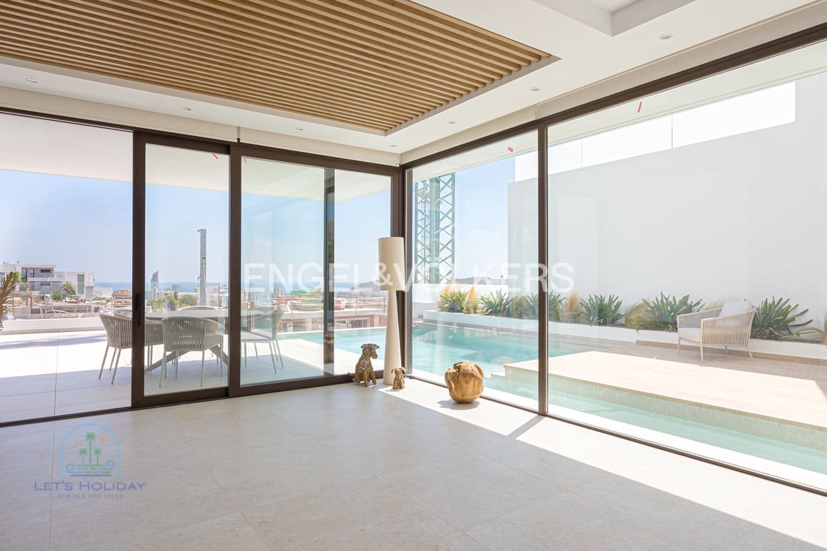 4 Zimmer Villa zu verkaufen in Finestrat mit Pool Garage - 1.580.000 € (Ref: 9227755)