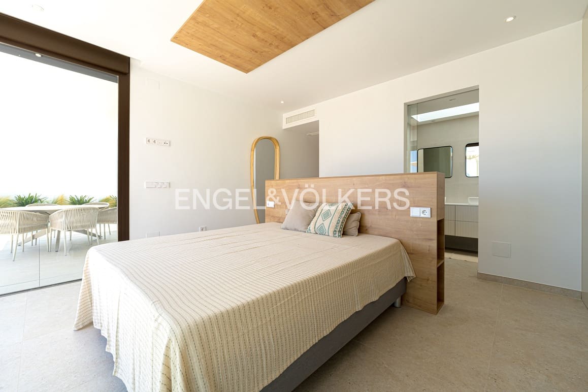 4 Zimmer Villa zu verkaufen in Finestrat mit Pool Garage - 1.580.000 € (Ref: 9227755)