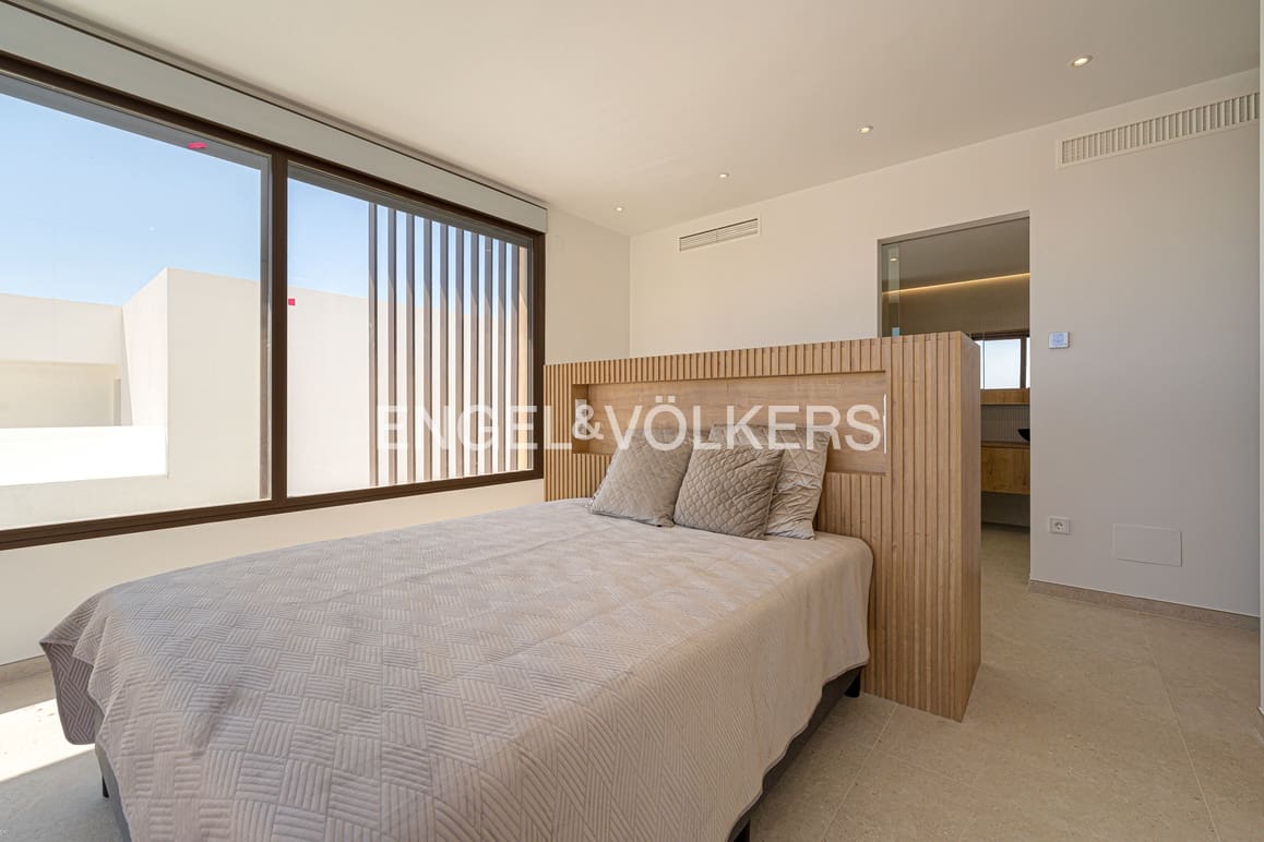 4 Zimmer Villa zu verkaufen in Finestrat mit Pool Garage - 1.580.000 € (Ref: 9227755)