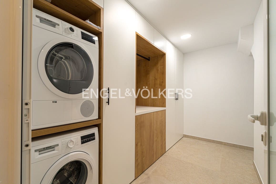 4 Zimmer Villa zu verkaufen in Finestrat mit Pool Garage - 1.580.000 € (Ref: 9227755)