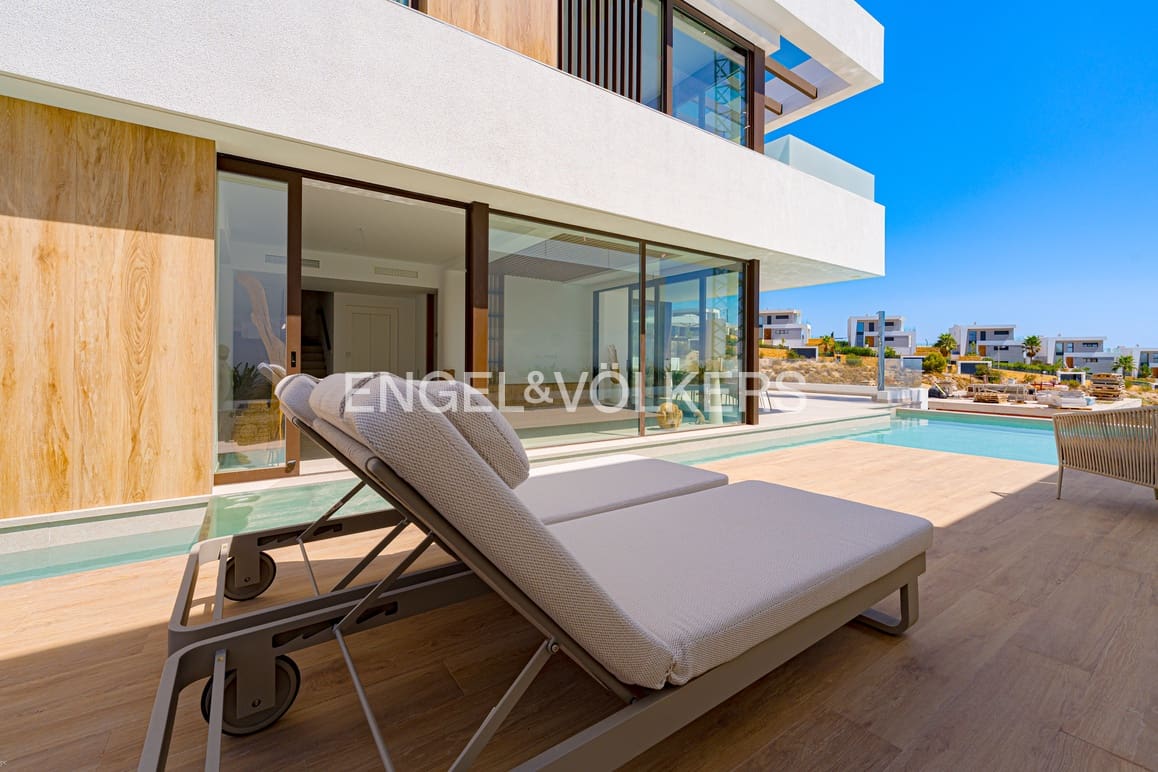 4 Zimmer Villa zu verkaufen in Finestrat mit Pool Garage - 1.580.000 € (Ref: 9227755)