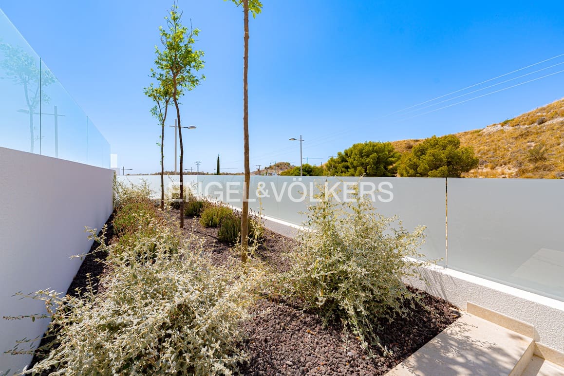 4 Zimmer Villa zu verkaufen in Finestrat mit Pool Garage - 1.580.000 € (Ref: 9227755)