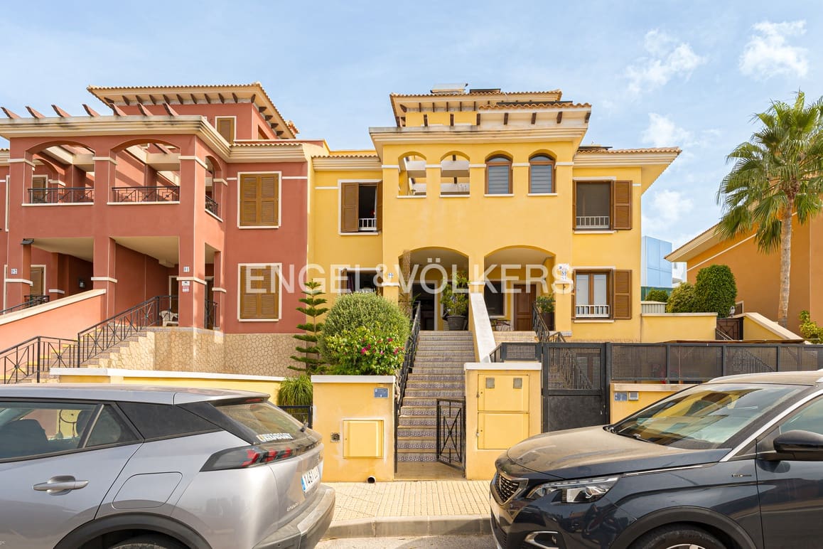 3 soveværelse Rækkehus til salg i Finestrat med swimmingpool garage - € 320.000 (Ref: 9233868)