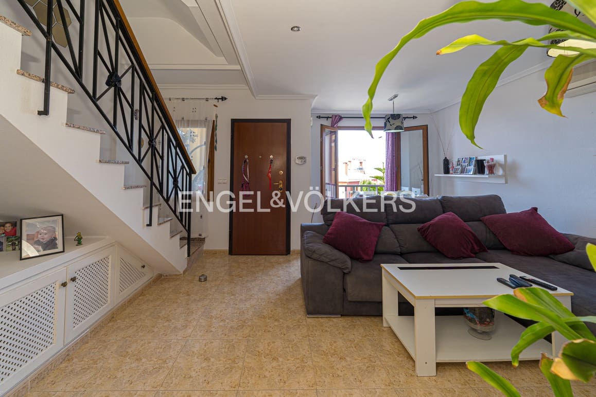 3 soveværelse Rækkehus til salg i Finestrat med swimmingpool garage - € 320.000 (Ref: 9233868)