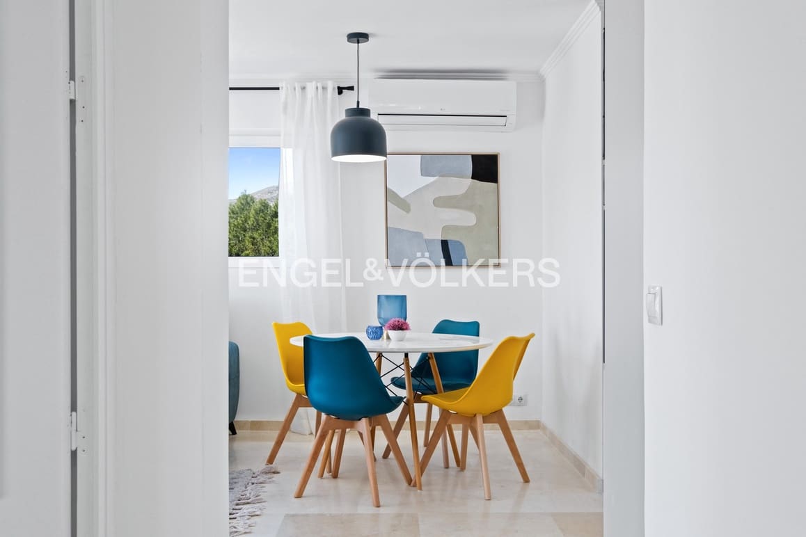 Chalet de 8 habitaciones en Finestrat en venta con piscina garaje - 990.000 € (Ref: 9253954)