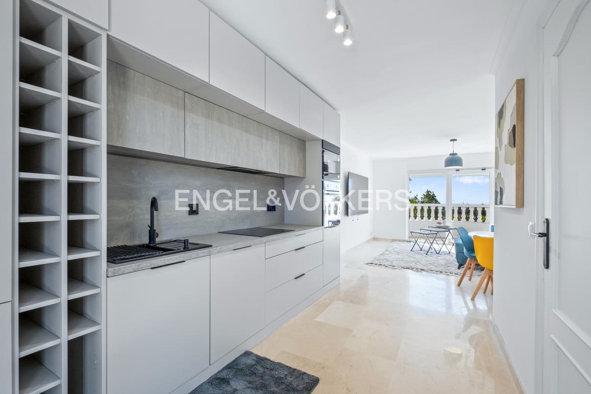 Chalet de 8 habitaciones en Finestrat en venta con piscina garaje - 990.000 € (Ref: 9253954)