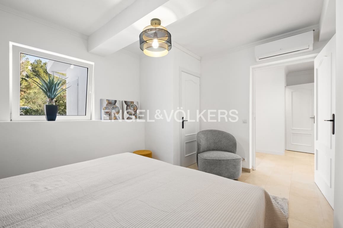 Chalet de 8 habitaciones en Finestrat en venta con piscina garaje - 990.000 € (Ref: 9253954)