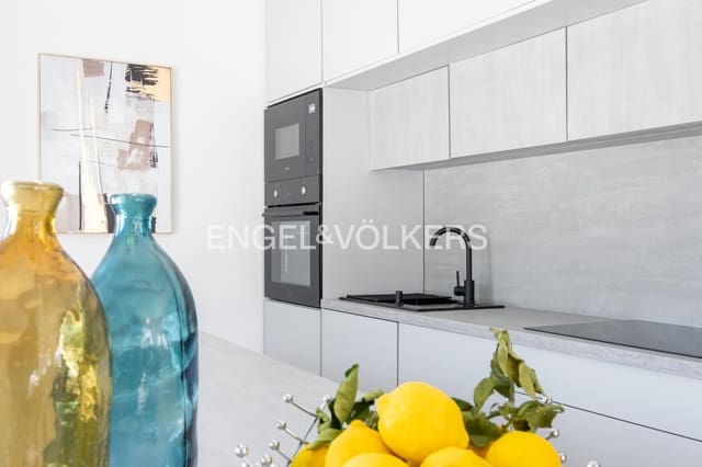 Chalet de 8 habitaciones en Finestrat en venta con piscina garaje - 990.000 € (Ref: 9253954)