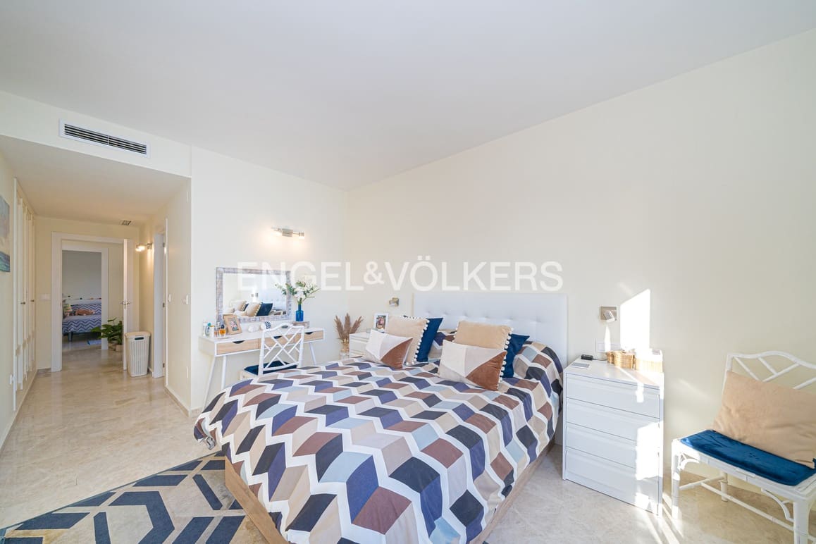 4 soveværelse Lejlighed til salg i Benidorm med swimmingpool garage - € 580.000 (Ref: 9253955)