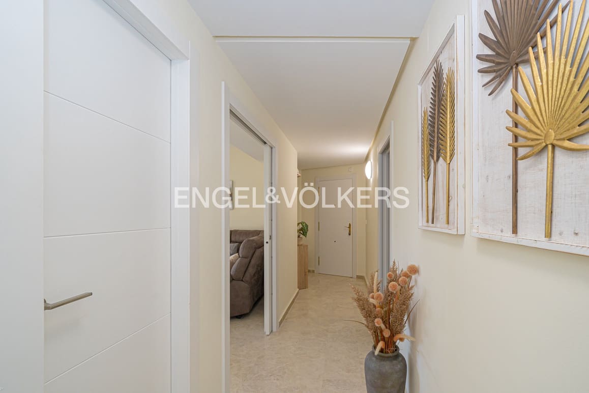 4 soveværelse Lejlighed til salg i Benidorm med swimmingpool garage - € 580.000 (Ref: 9253955)