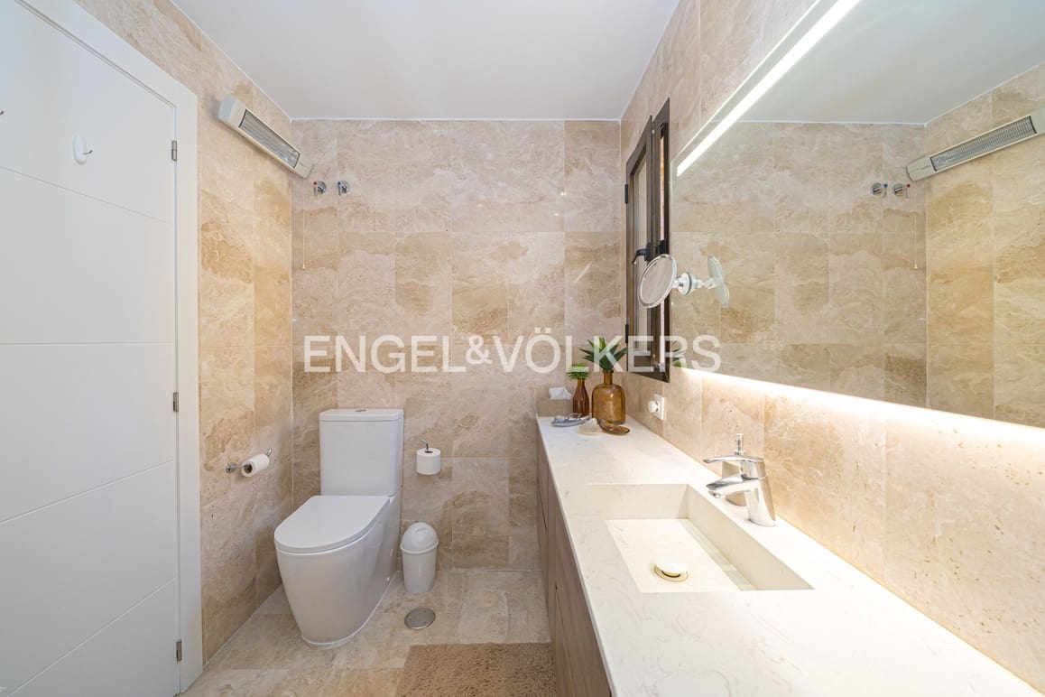 4 soveværelse Lejlighed til salg i Benidorm med swimmingpool garage - € 580.000 (Ref: 9253955)