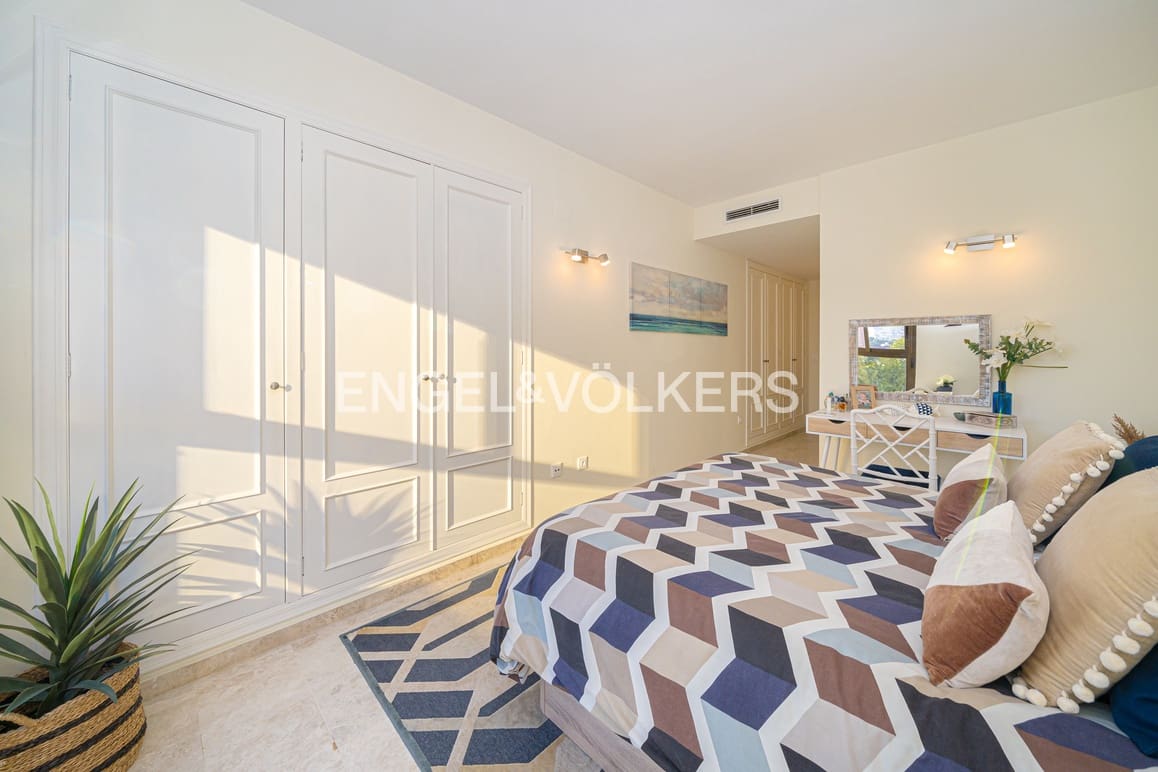 4 soveværelse Lejlighed til salg i Benidorm med swimmingpool garage - € 580.000 (Ref: 9253955)