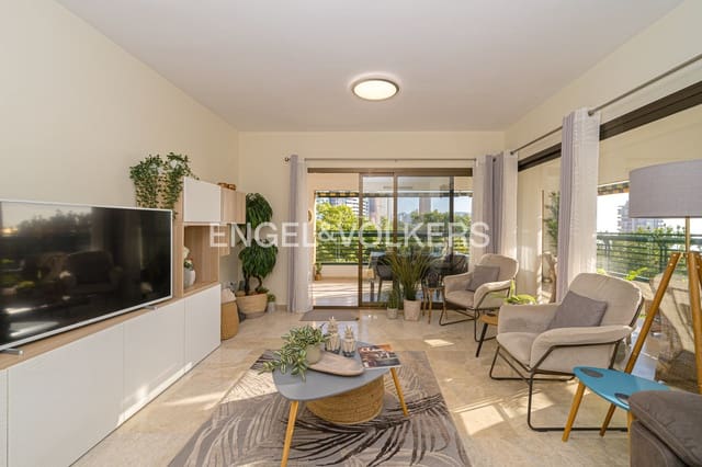 4 quarto Apartamento para venda em Benidorm com piscina garagem - 580 000 € (Ref: 9253955)