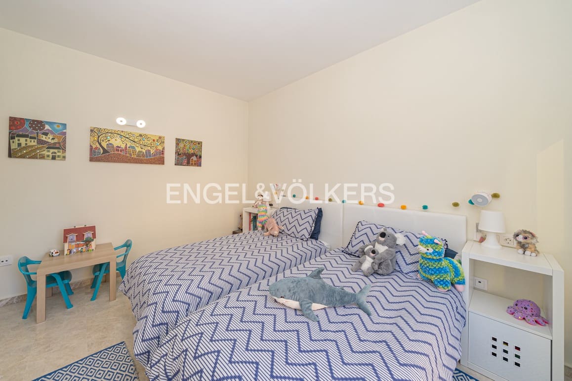 4 soveværelse Lejlighed til salg i Benidorm med swimmingpool garage - € 580.000 (Ref: 9253955)