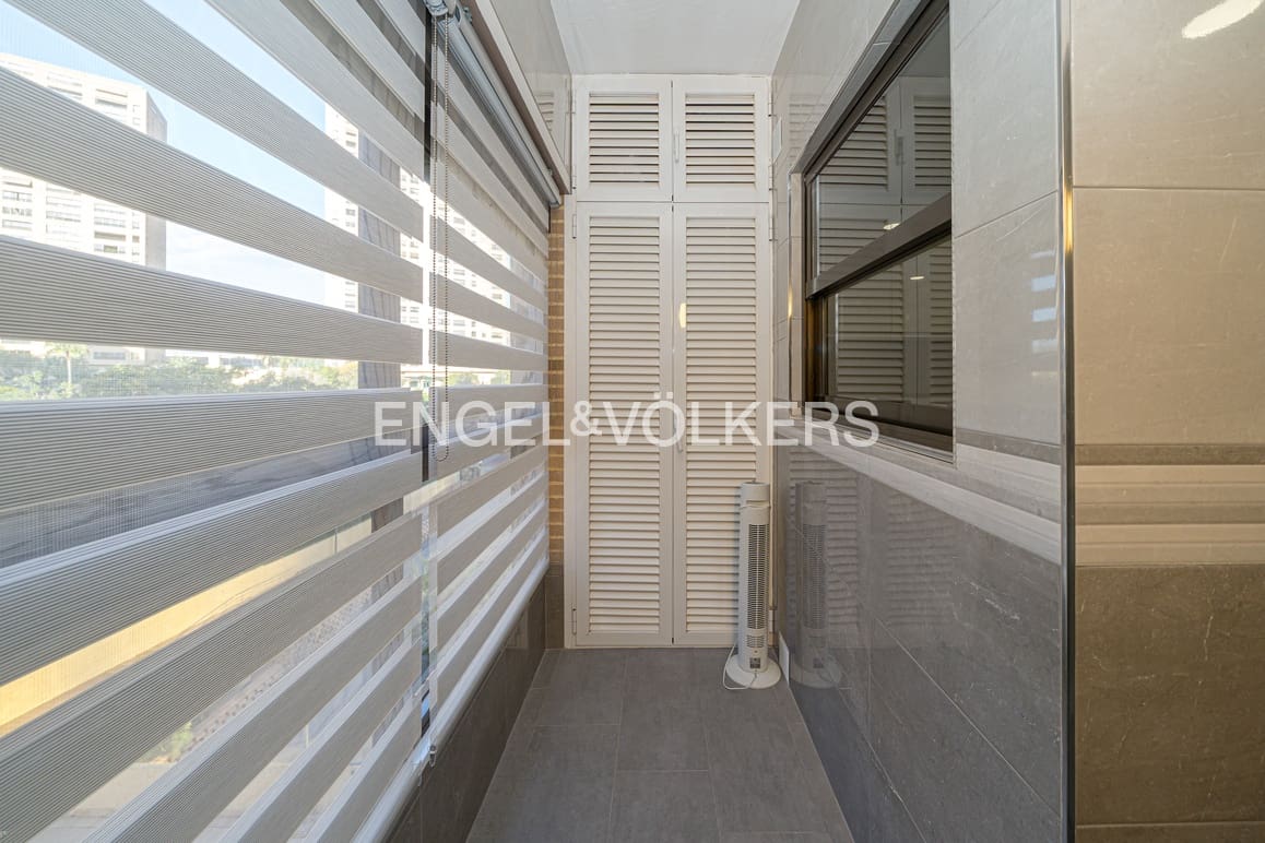 4 soveværelse Lejlighed til salg i Benidorm med swimmingpool garage - € 580.000 (Ref: 9253955)