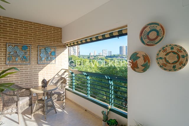 4 quarto Apartamento para venda em Benidorm com piscina garagem - 580 000 € (Ref: 9253955)