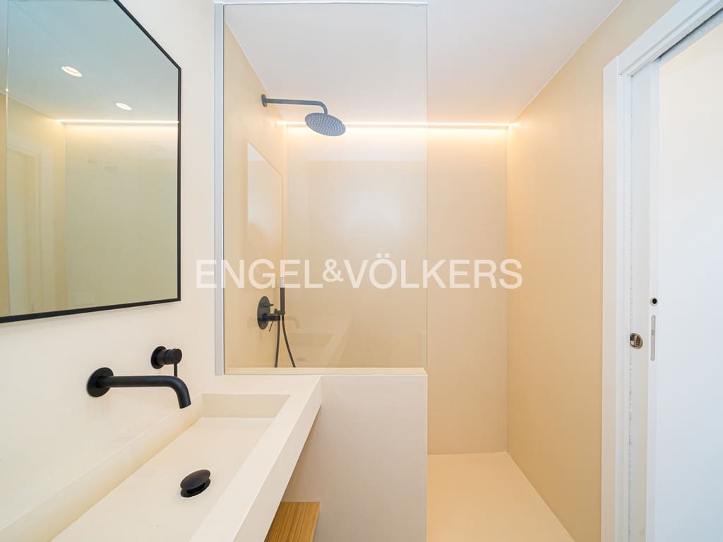 3 makuuhuone Huoneisto vuokrattavana paikassa Cala de Finestrat mukana uima-altaan 
autotalli - 1 800 € (Ref: 9255864)