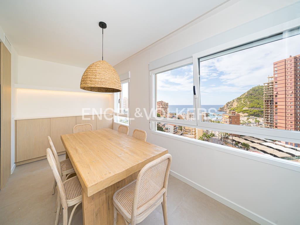 3 makuuhuone Huoneisto vuokrattavana paikassa Cala de Finestrat mukana uima-altaan 
autotalli - 1 800 € (Ref: 9255864)