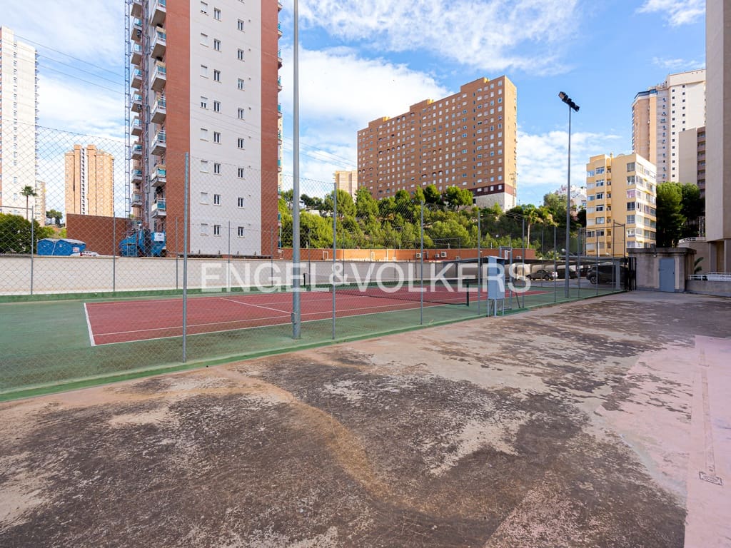 3 makuuhuone Huoneisto vuokrattavana paikassa Cala de Finestrat mukana uima-altaan 
autotalli - 1 800 € (Ref: 9255864)