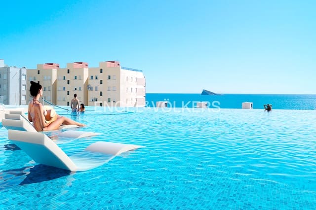 2 soverom Leilighet til salgs i Benidorm med svømmebasseng garasje - € 610 000 (Ref: 9289388)