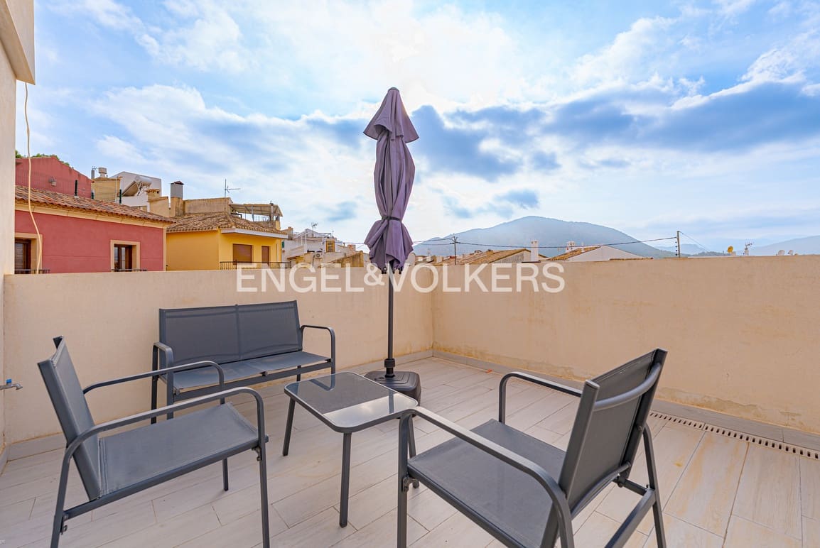 6 makuuhuone Omakotitalo myytävänä paikassa Finestrat - 985 000 € (Ref: 9294015)