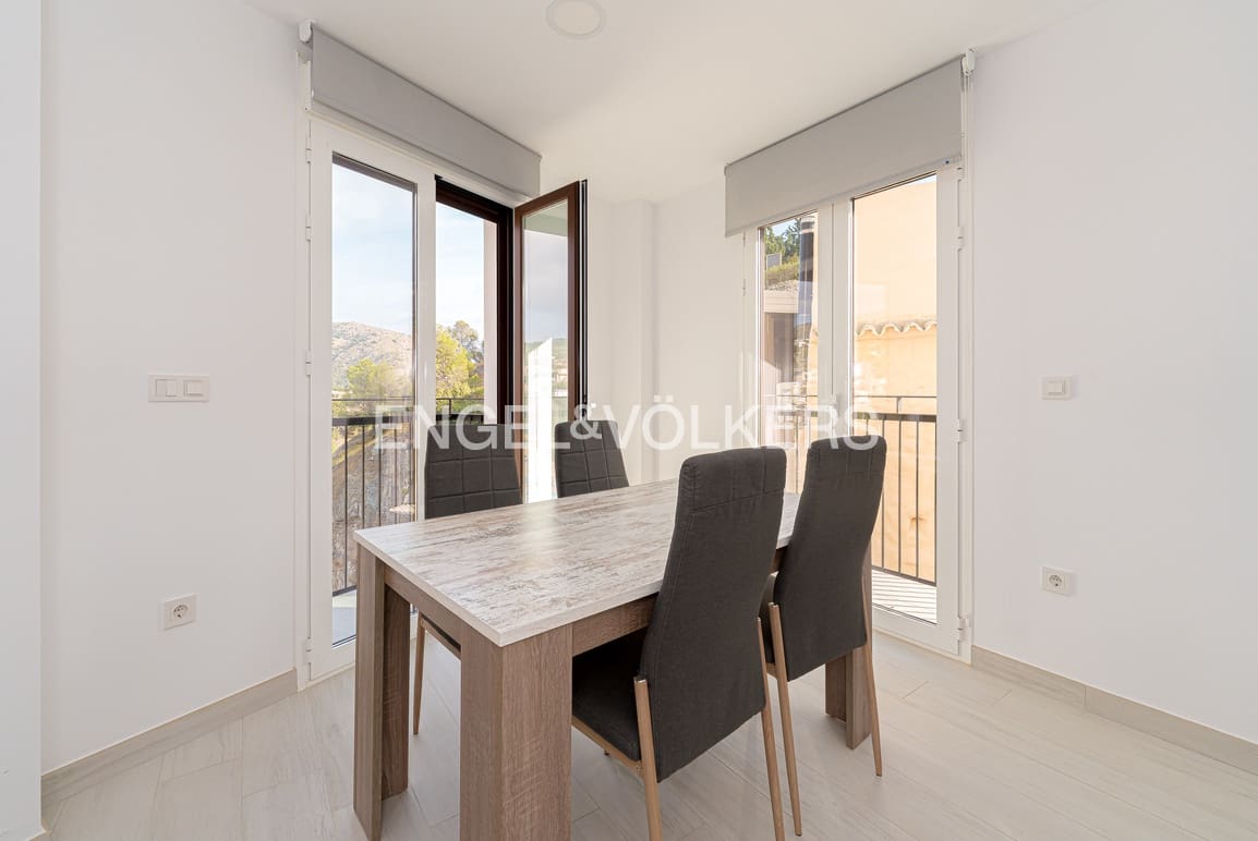 6 makuuhuone Omakotitalo myytävänä paikassa Finestrat - 985 000 € (Ref: 9294015)