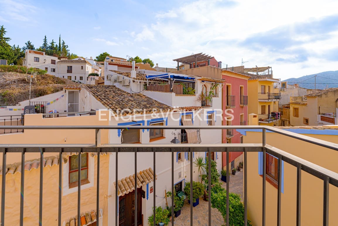 6 makuuhuone Omakotitalo myytävänä paikassa Finestrat - 985 000 € (Ref: 9294015)