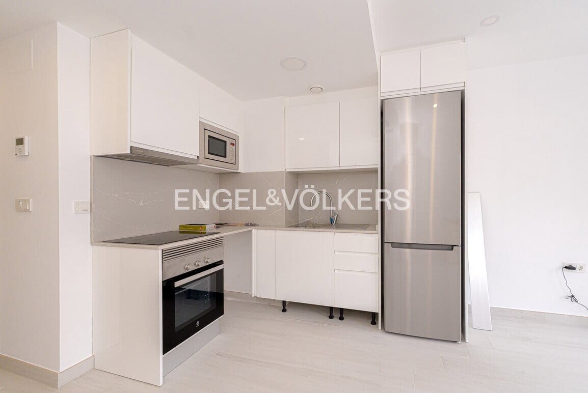 6 chambre Maison de Ville à vendre à Finestrat - 850 000 € (Ref: 9294015)