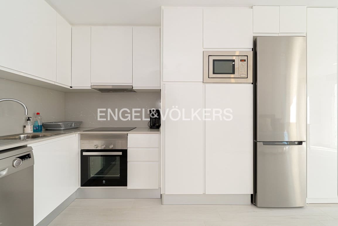 6 chambre Maison de Ville à vendre à Finestrat - 850 000 € (Ref: 9294015)