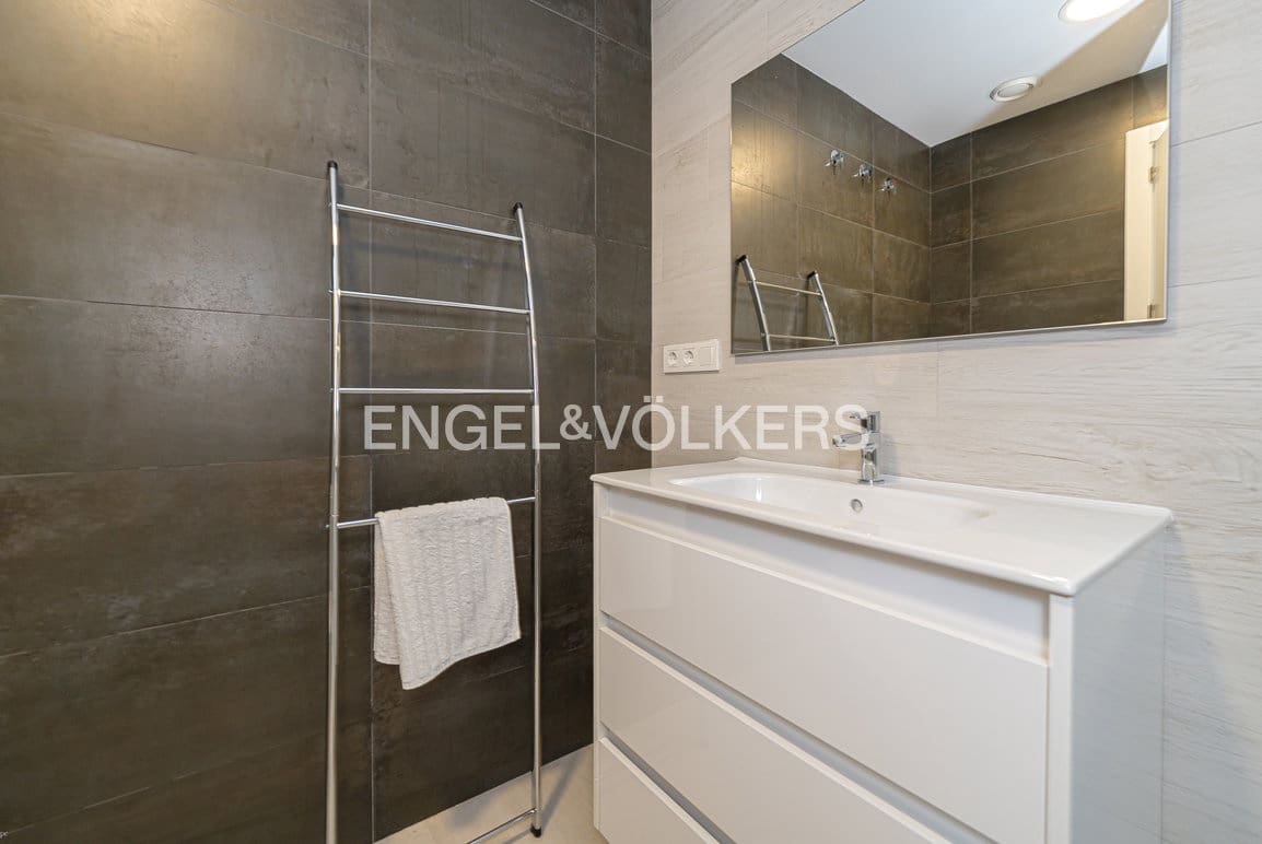 6 chambre Maison de Ville à vendre à Finestrat - 850 000 € (Ref: 9294015)