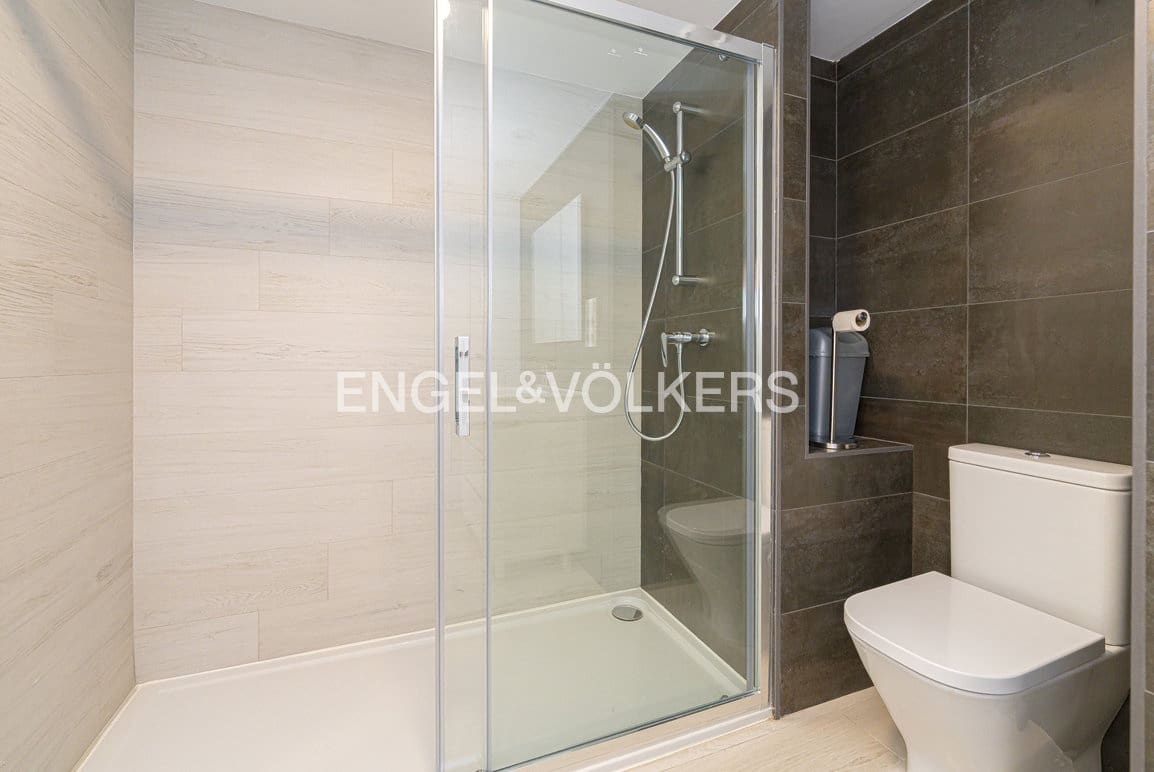 6 chambre Maison de Ville à vendre à Finestrat - 850 000 € (Ref: 9294015)