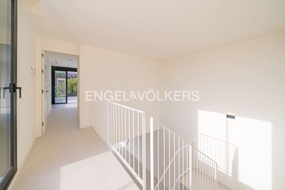 3 Zimmer Villa zu verkaufen in Finestrat mit Pool Garage - 850.000 € (Ref: 9294775)