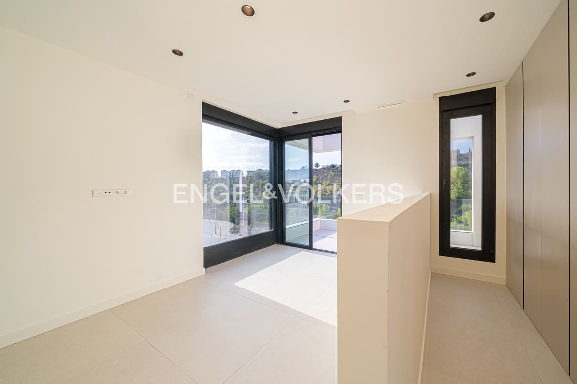 3 Zimmer Villa zu verkaufen in Finestrat mit Pool Garage - 850.000 € (Ref: 9294775)