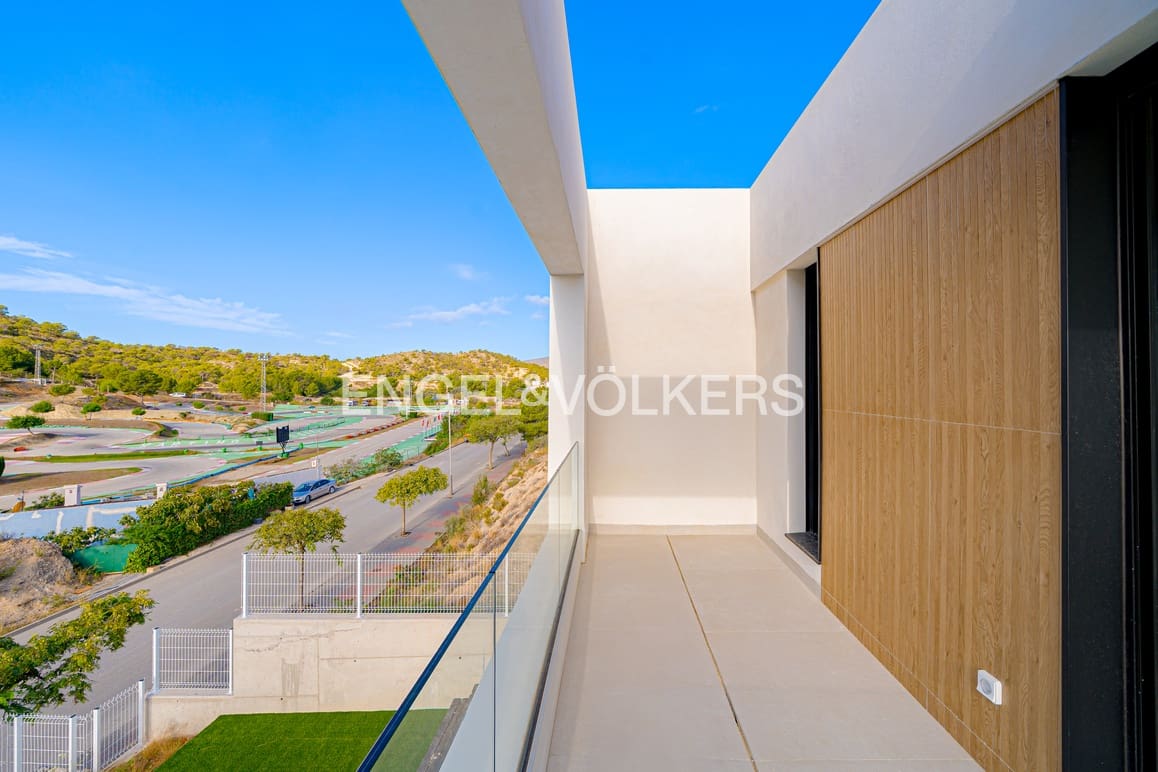 3 Zimmer Villa zu verkaufen in Finestrat mit Pool Garage - 850.000 € (Ref: 9294775)