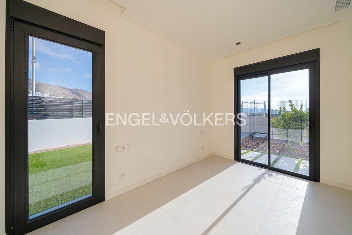 3 Zimmer Villa zu verkaufen in Finestrat mit Pool Garage - 850.000 € (Ref: 9294775)