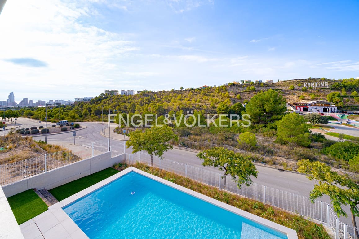 3 Zimmer Villa zu verkaufen in Finestrat mit Pool Garage - 850.000 € (Ref: 9294775)