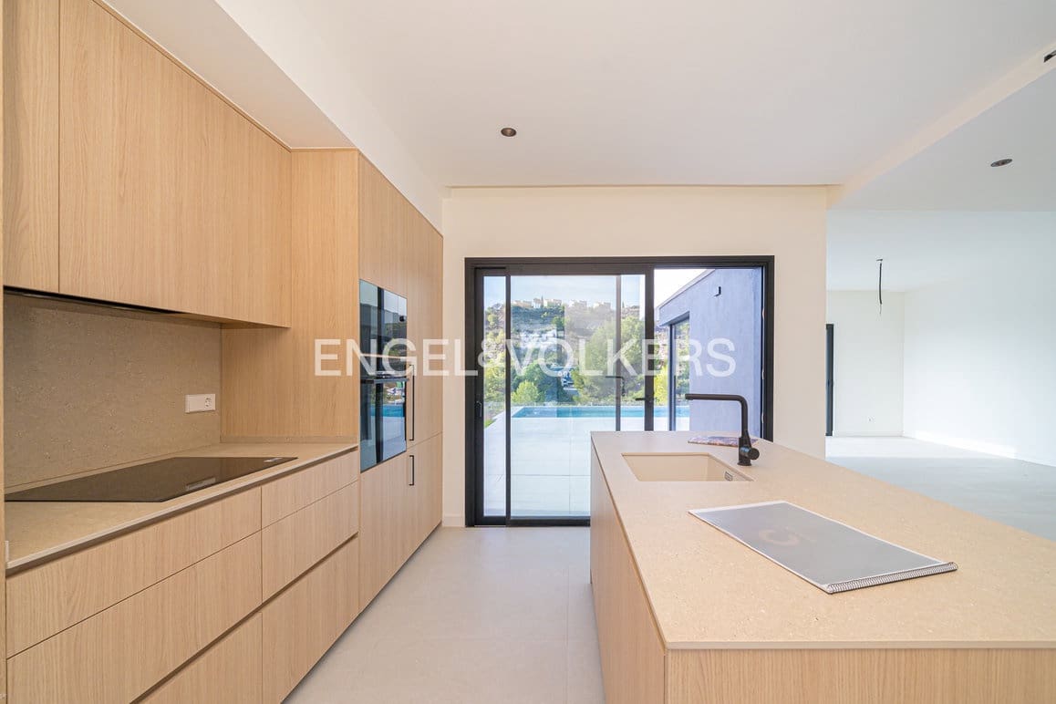 3 bedroom Villa for sale in Finestrat with pool garage - € 825,000 (Ref: 9294775)