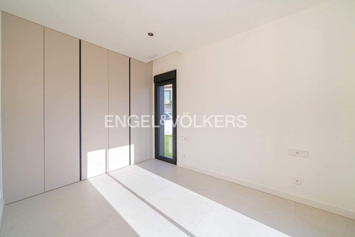 3 bedroom Villa for sale in Finestrat with pool garage - € 825,000 (Ref: 9294775)